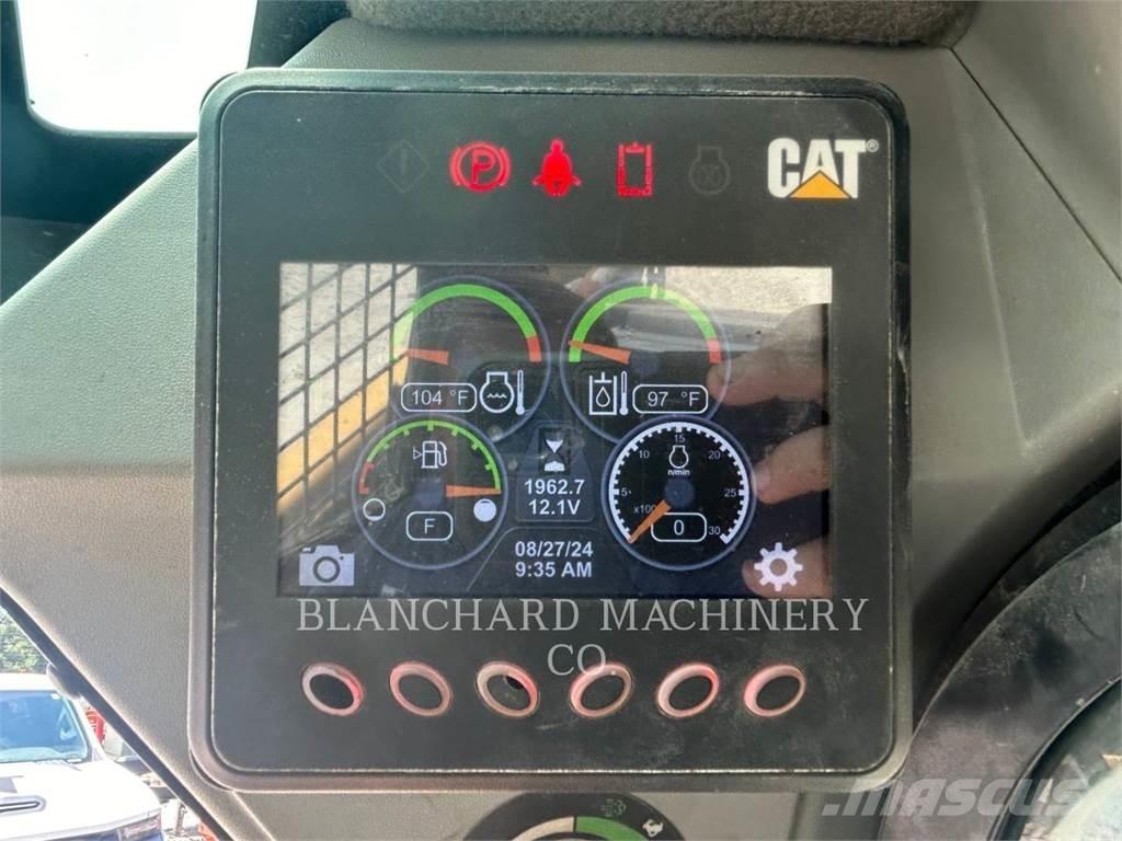CAT 262D3 Minicargadoras