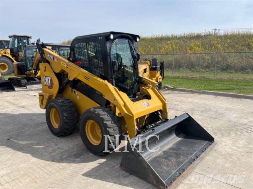 CAT 262D3 Minicargadoras