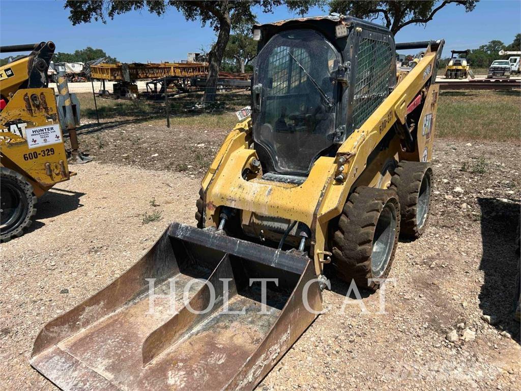 CAT 262D3 Minicargadoras