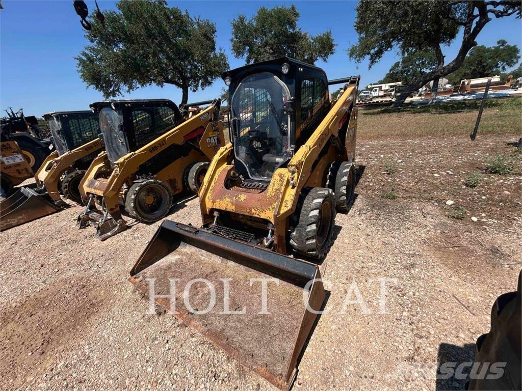 CAT 262D3 Minicargadoras