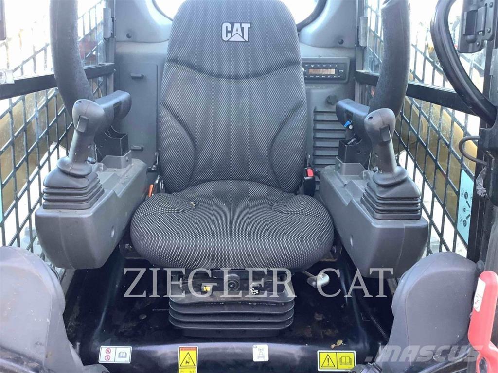 CAT 262D3 Minicargadoras