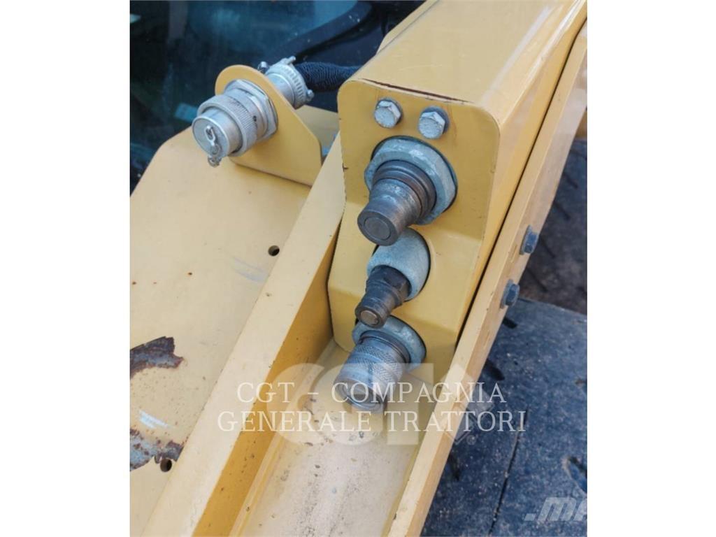 CAT 262D3 Minicargadoras