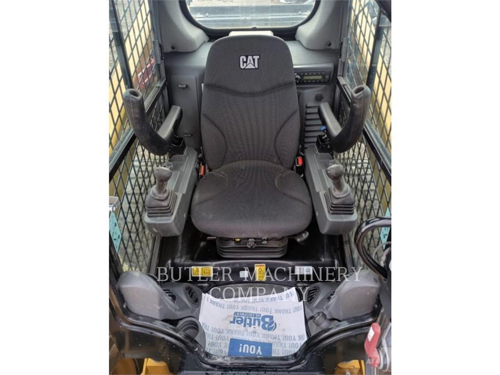 CAT 262D3 C3H3 Minicargadoras