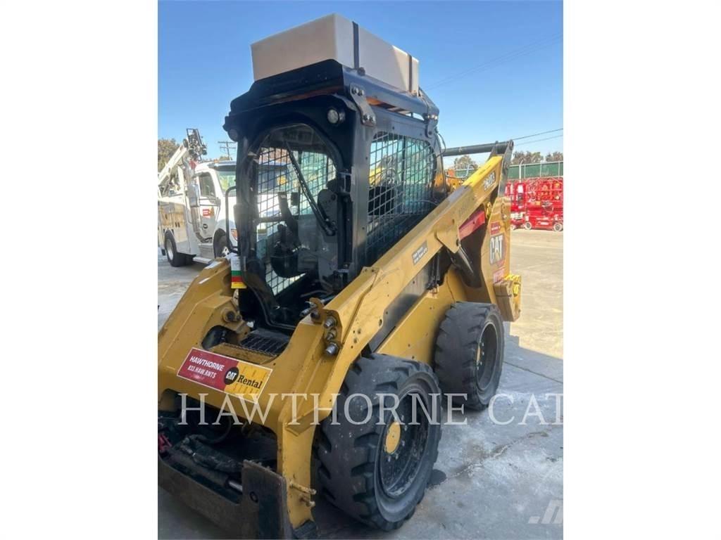 CAT 262D3 H2O Minicargadoras