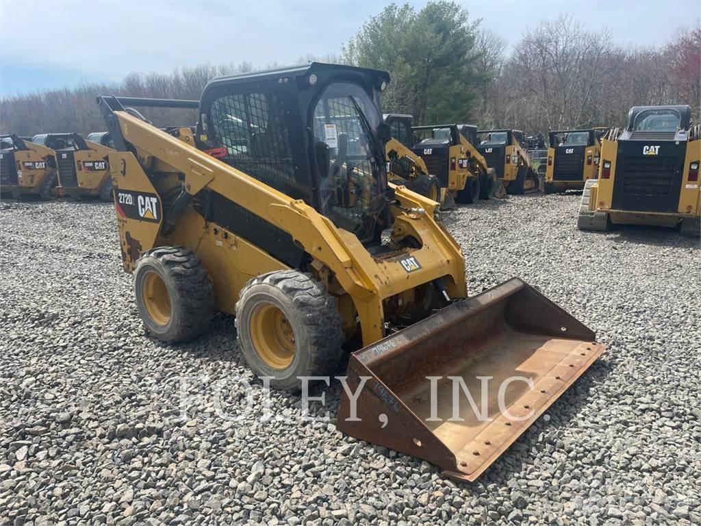 CAT 272D2 Minicargadoras