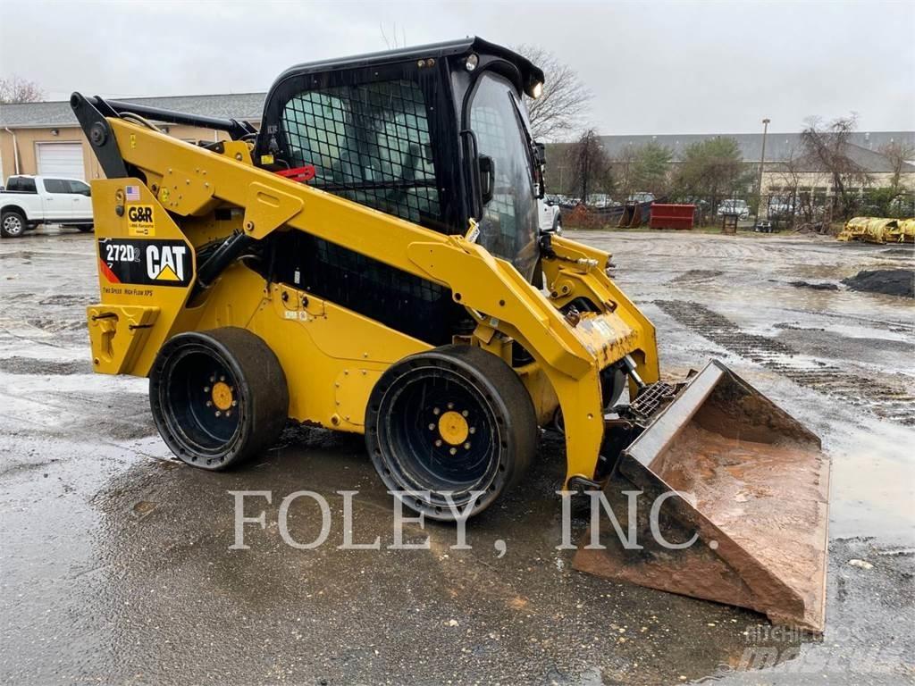 CAT 272D2 Minicargadoras