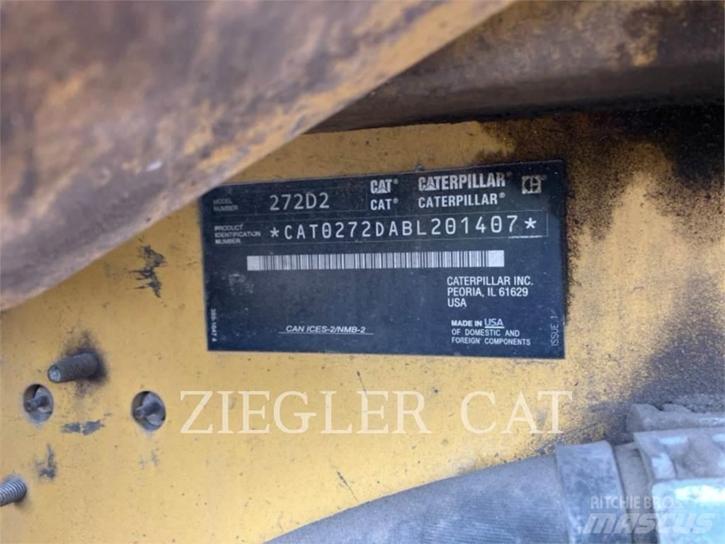 CAT 272D2 Minicargadoras