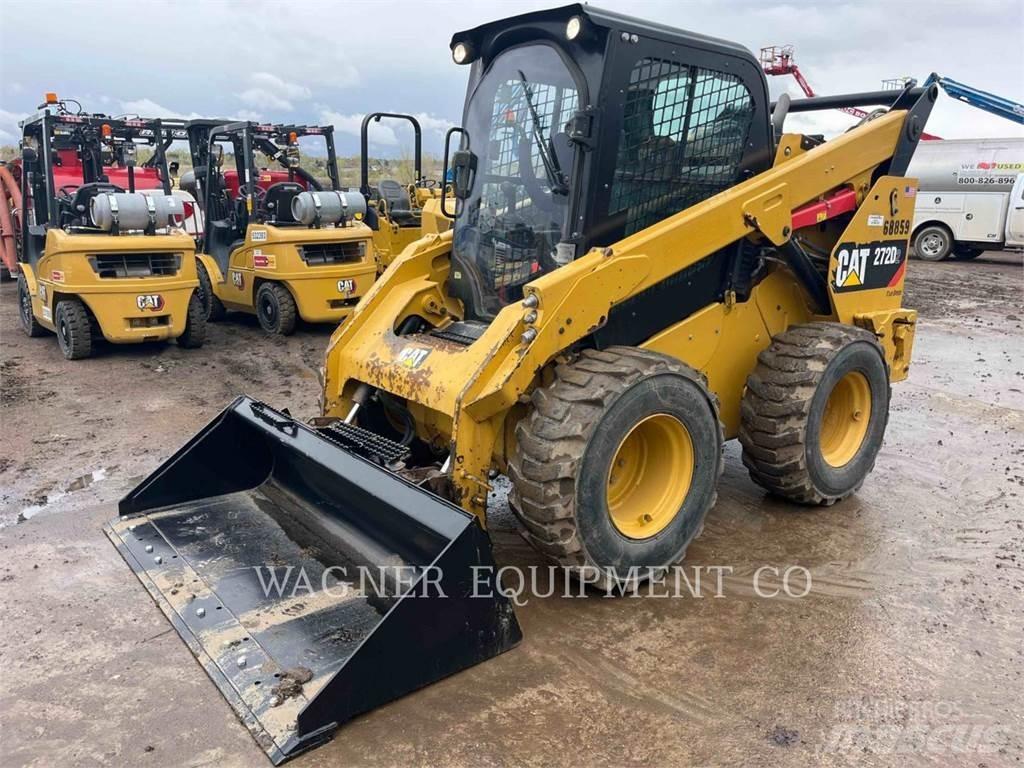 CAT 272D2 Minicargadoras