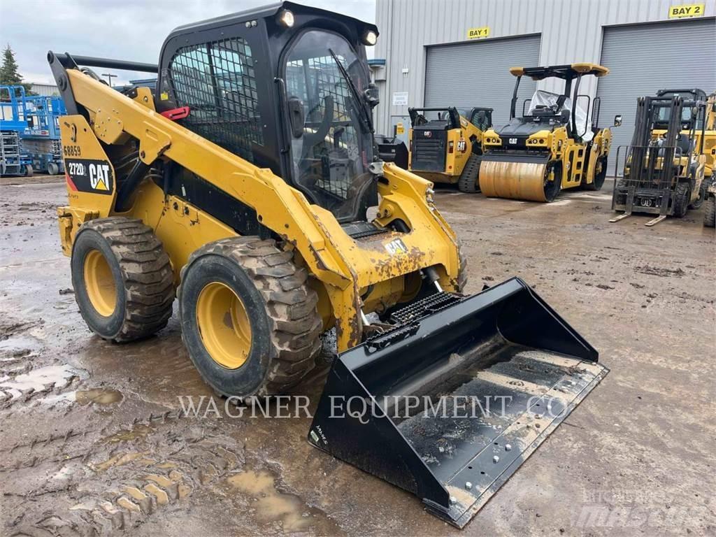 CAT 272D2 Minicargadoras
