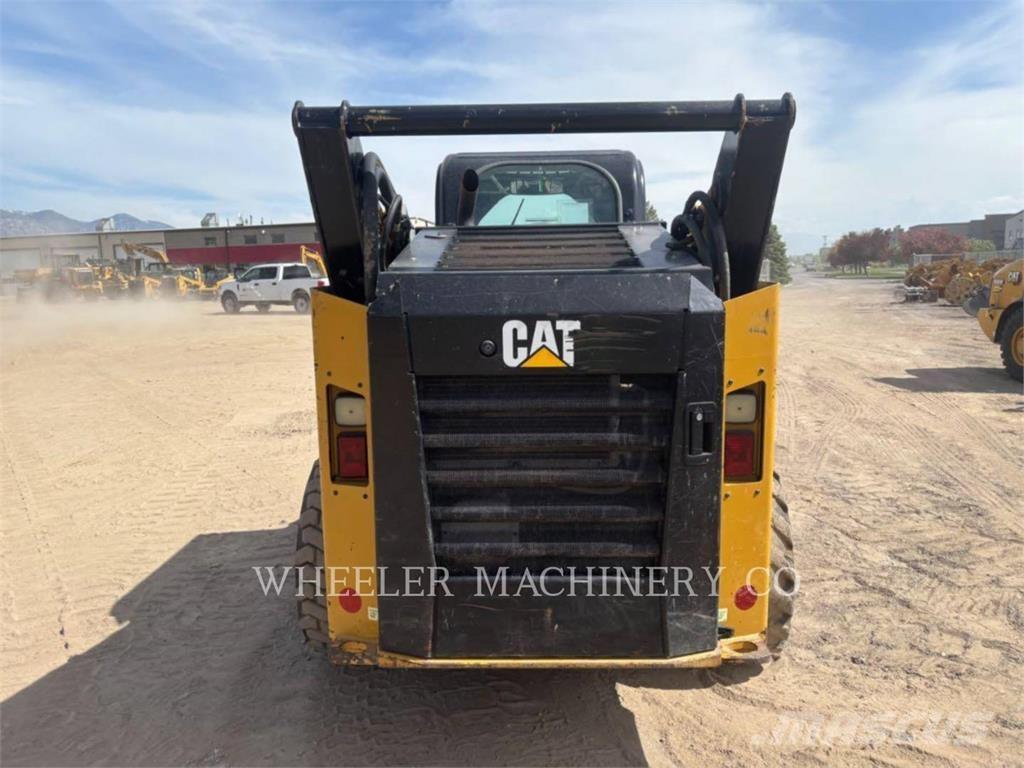 CAT 272D2C3XHP Minicargadoras