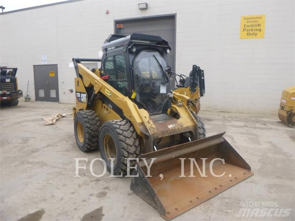 CAT 272D2XHP Minicargadoras