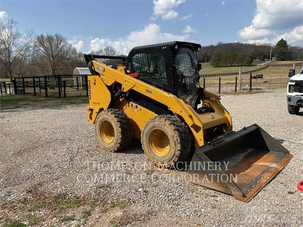 CAT 272D3 Minicargadoras