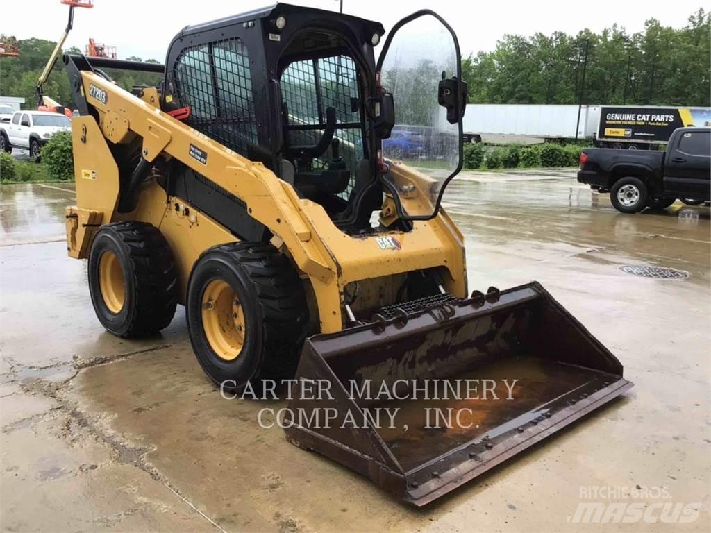 CAT 272D3 Minicargadoras