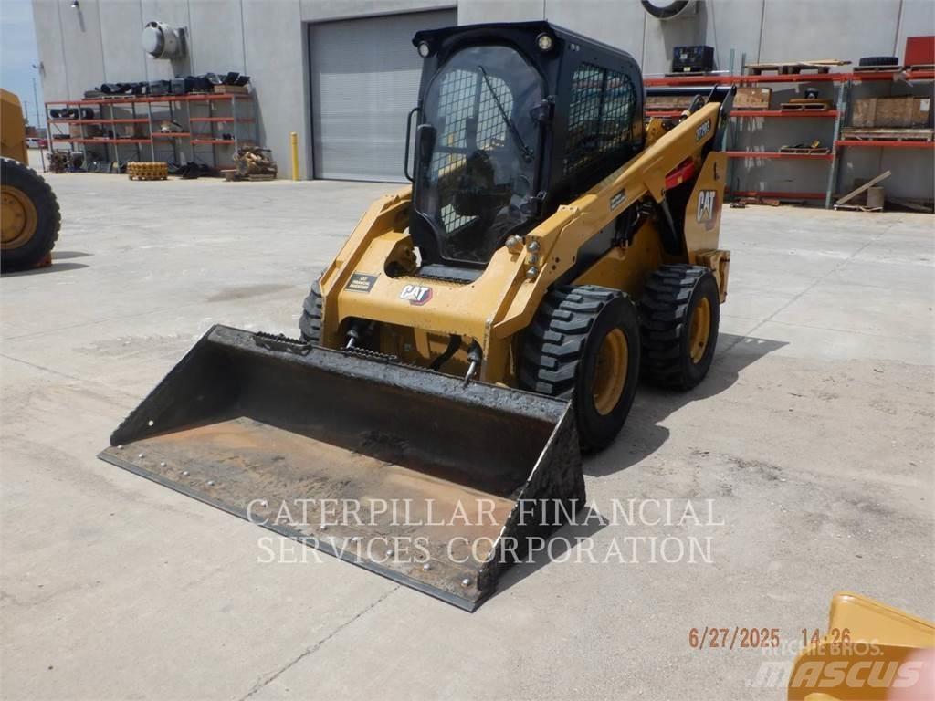 CAT 272D3 Minicargadoras