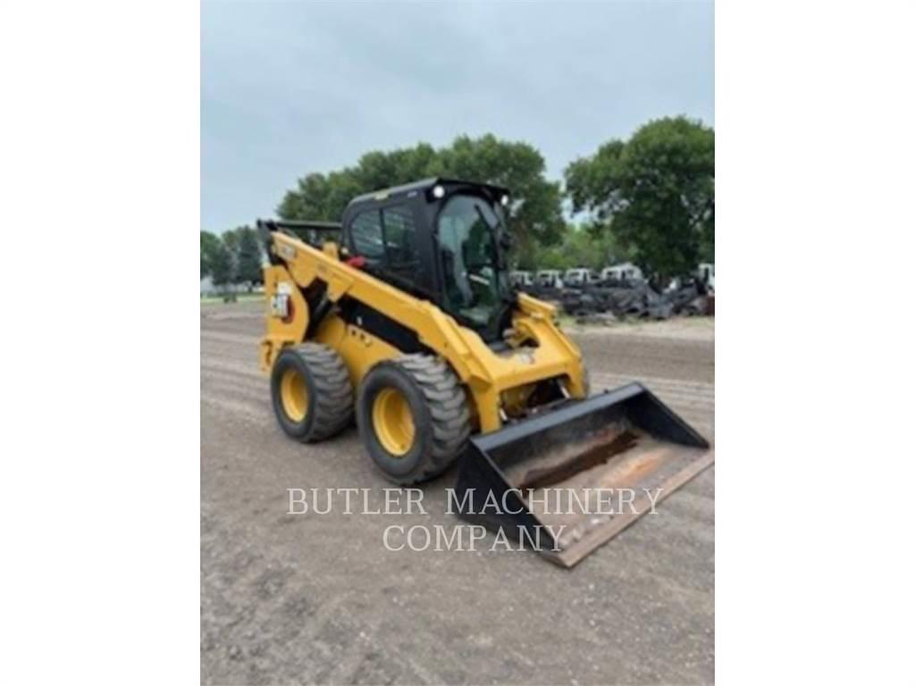 CAT 272D3 Minicargadoras