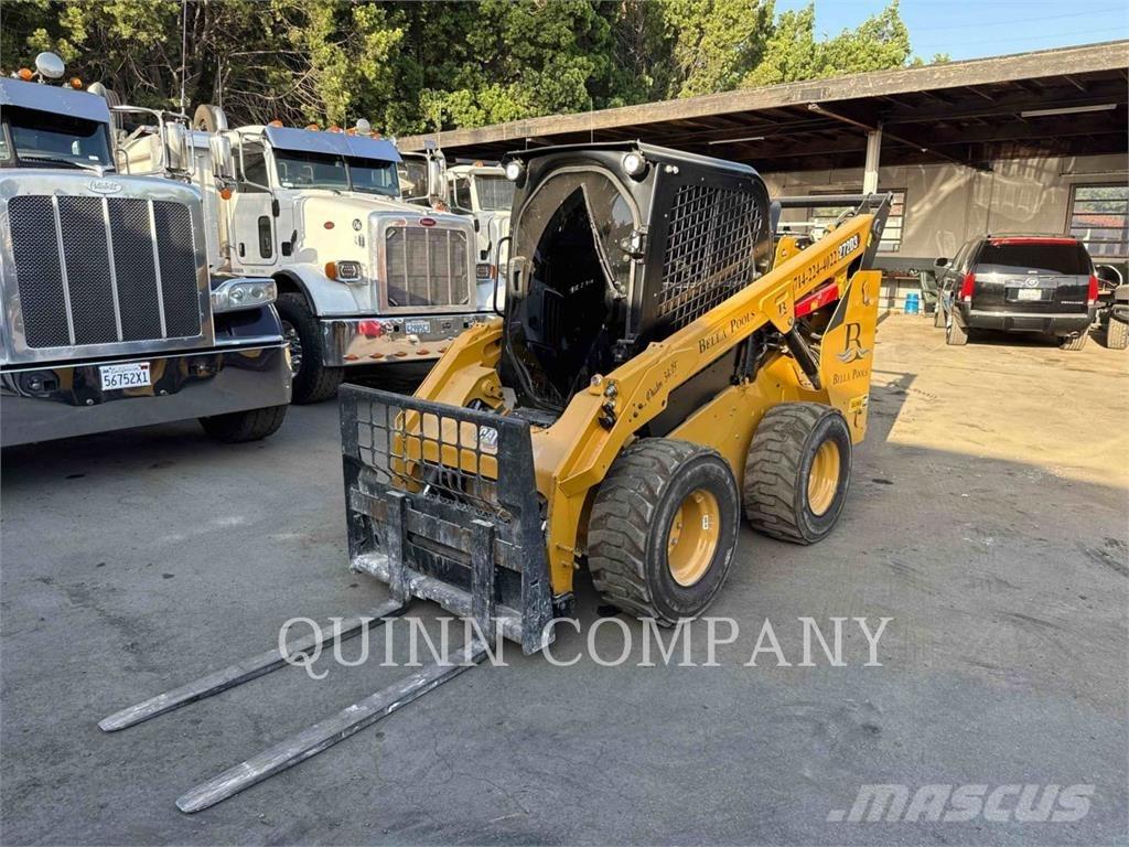 CAT 272D3 Minicargadoras
