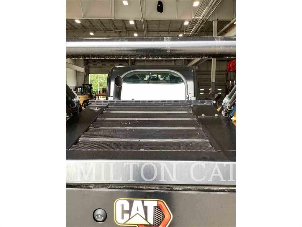 CAT 272D3XE Minicargadoras
