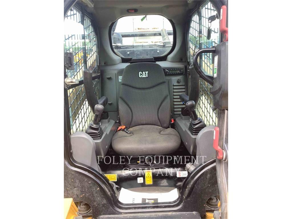 CAT 272D3XPS2C Minicargadoras