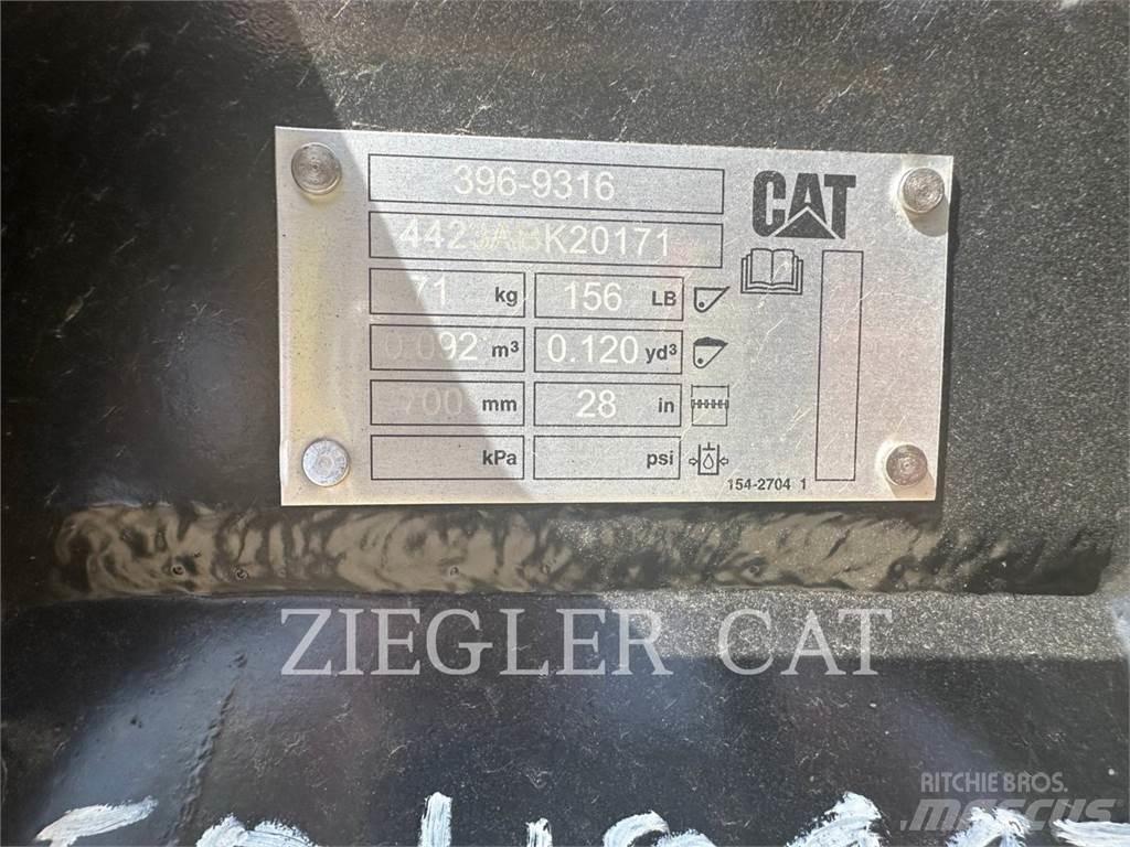 CAT 28 GP BUCKET Cucharones