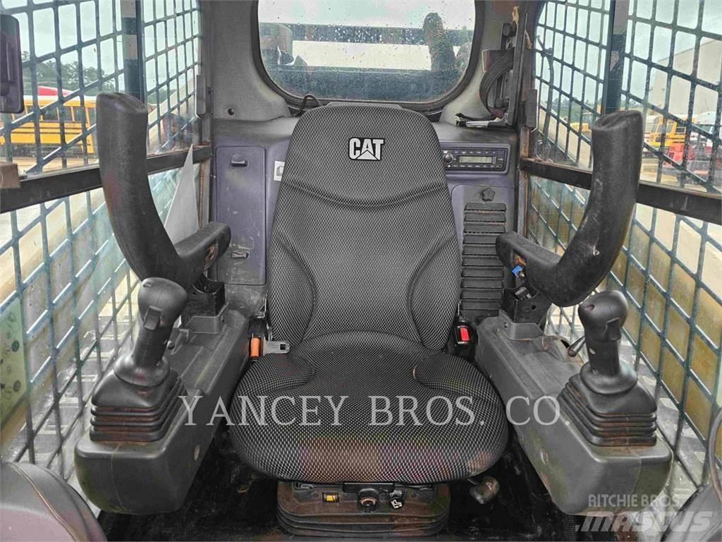 CAT 299D3 XELM Minicargadoras