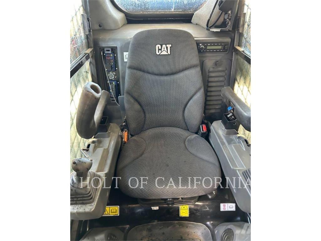 CAT 299D3XE Minicargadoras