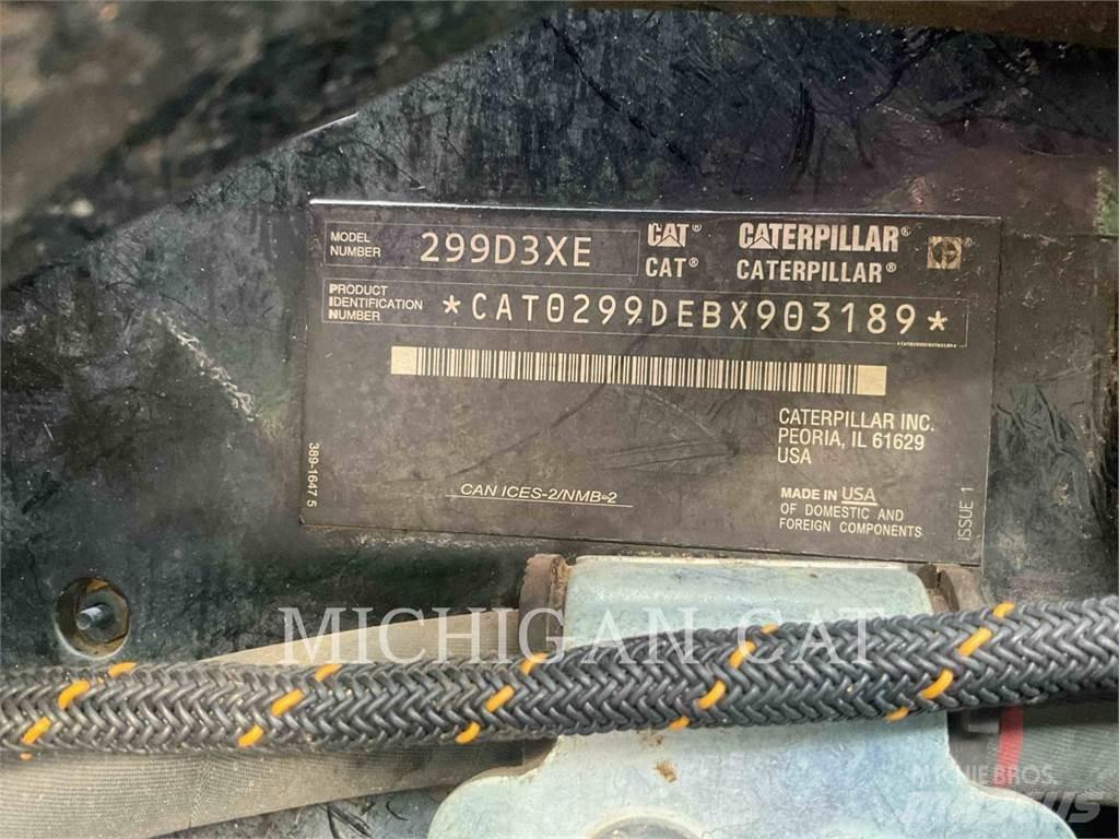 CAT 299D3XE D1AQBR Minicargadoras