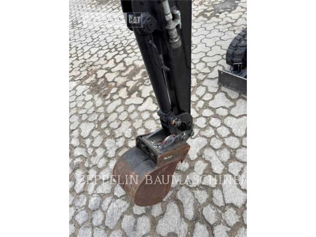 CAT 300.9D Excavadoras de cadenas