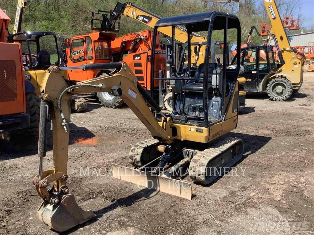 CAT 301.4C Excavadoras de cadenas