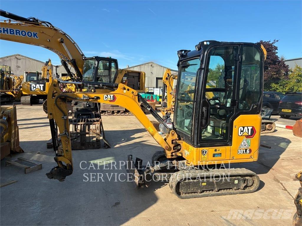 CAT 301.6 Excavadoras de cadenas