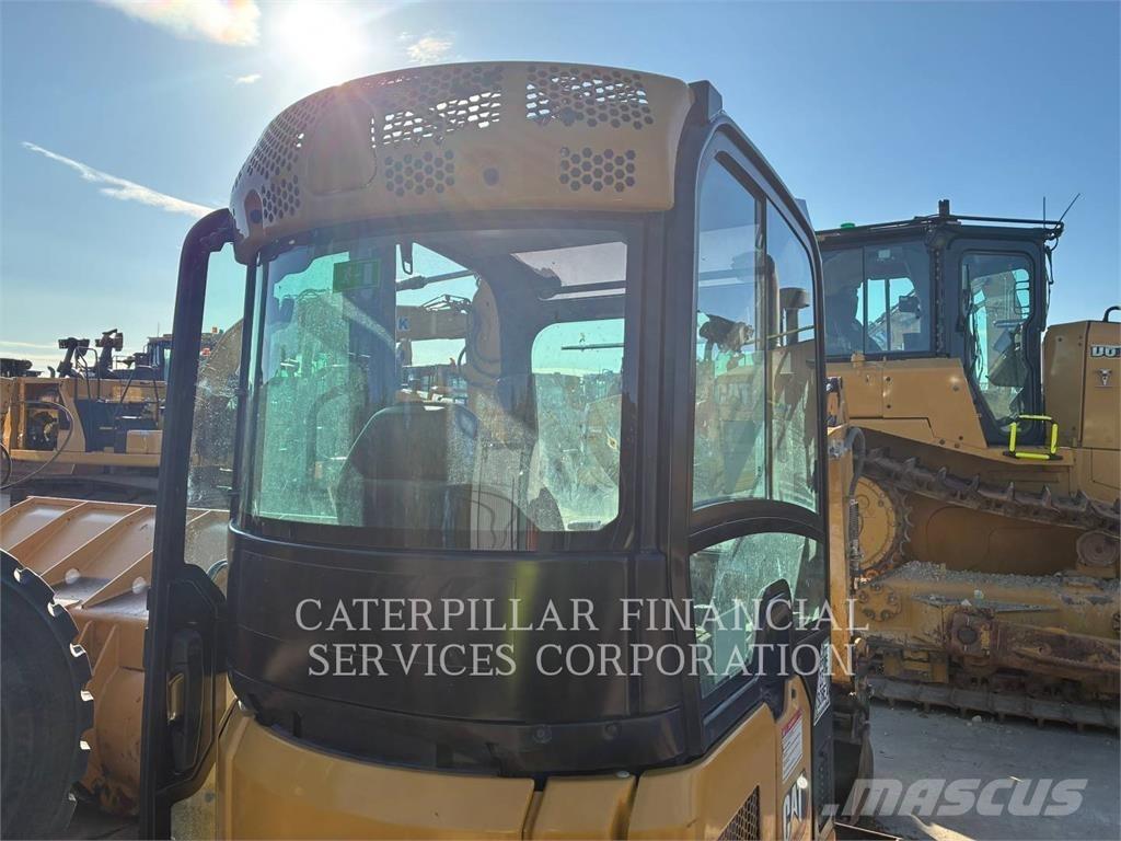 CAT 301.6-05 Excavadoras de cadenas