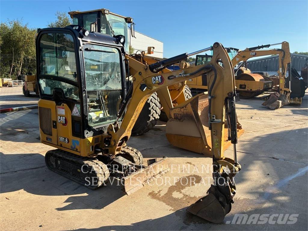 CAT 301.6-05 Excavadoras de cadenas