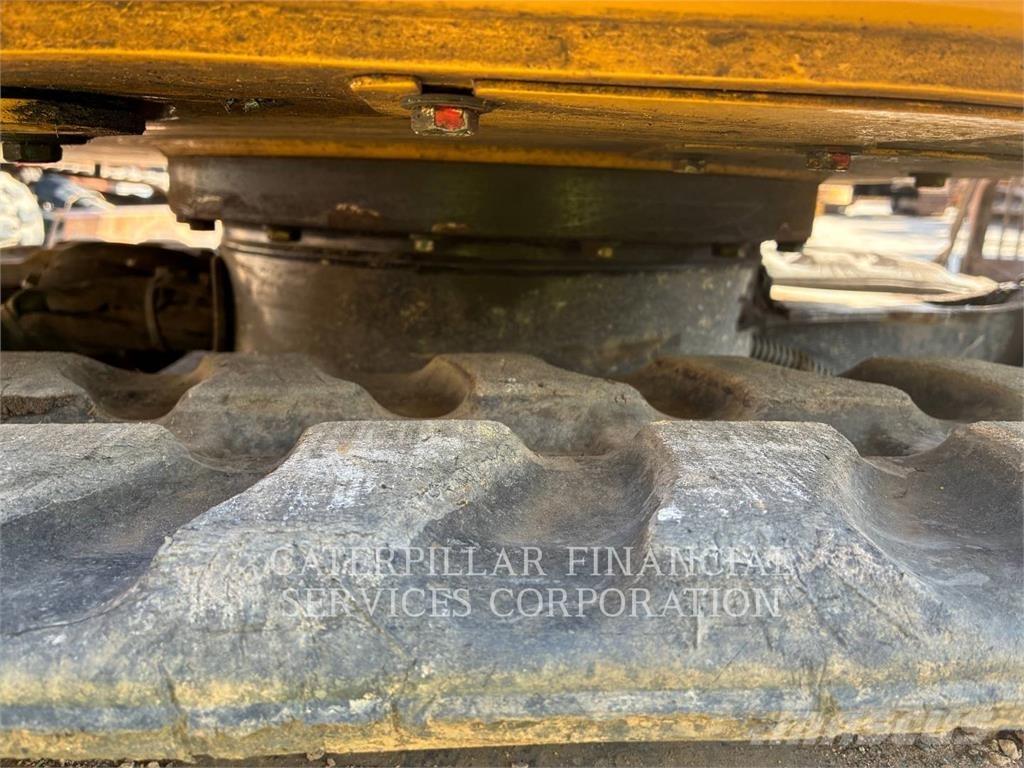 CAT 301.6-05 Excavadoras de cadenas