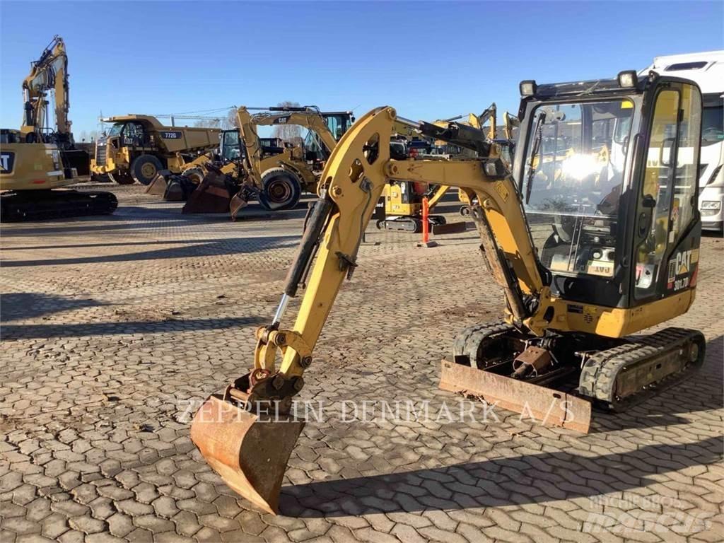 CAT 301.7D Excavadoras de cadenas