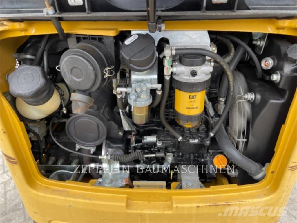 CAT 301.7D Excavadoras de cadenas