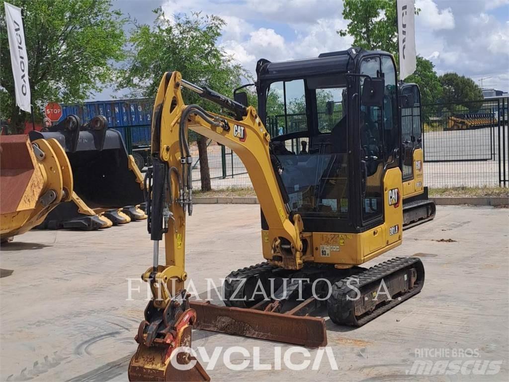 CAT 301.8 Excavadoras de cadenas
