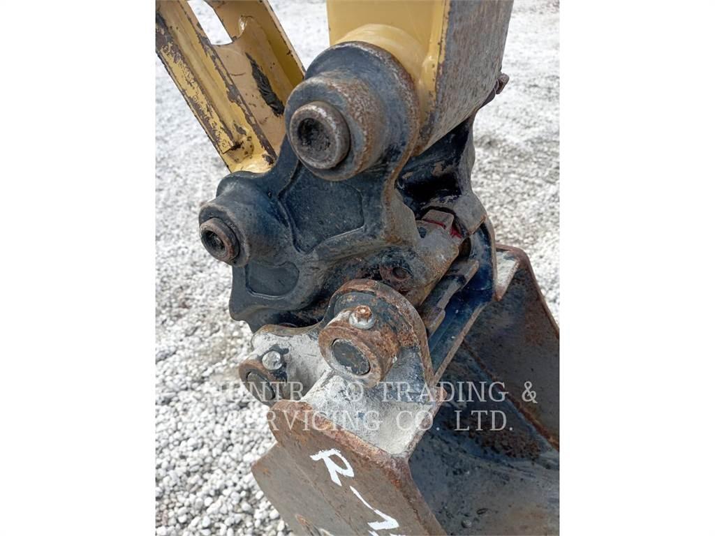 CAT 301.8-05 Excavadoras de cadenas