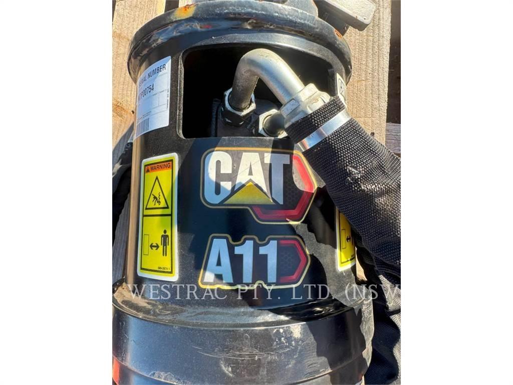 CAT 301.8-05 Excavadoras de cadenas