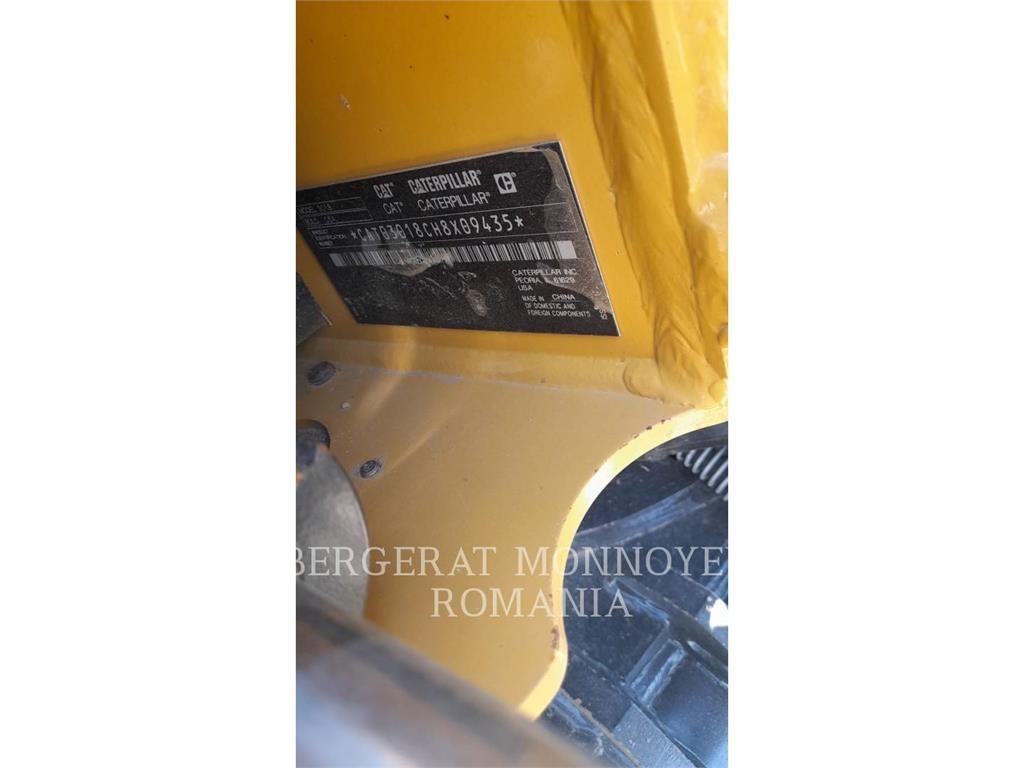 CAT 301.8-05 Excavadoras de cadenas