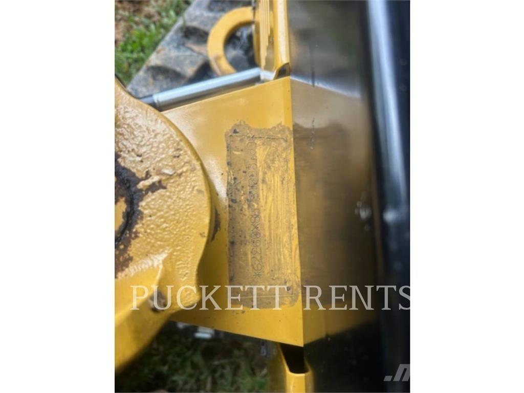 CAT 301.8-05 Excavadoras de cadenas