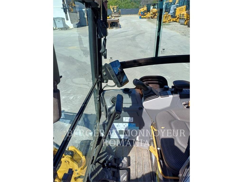 CAT 301.8-05 Excavadoras de cadenas