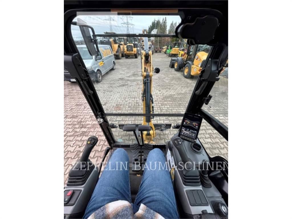 CAT 301.8-05A Excavadoras de cadenas
