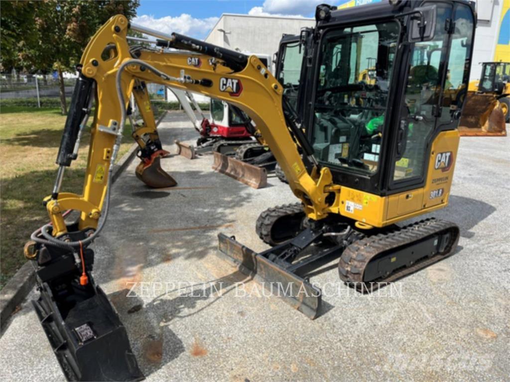 CAT 301.8-05A Excavadoras de cadenas