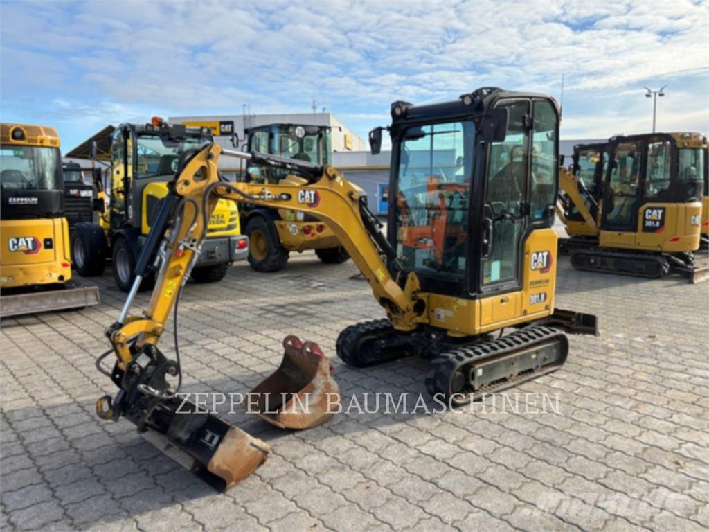 CAT 301.8-05A Excavadoras de cadenas