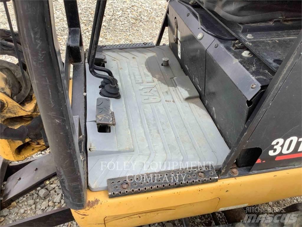 CAT 301.8SO Excavadoras de cadenas