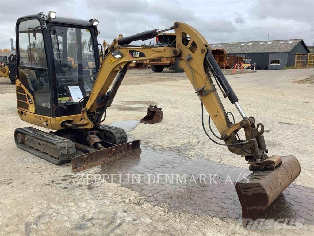 CAT 302.2D Excavadoras de cadenas