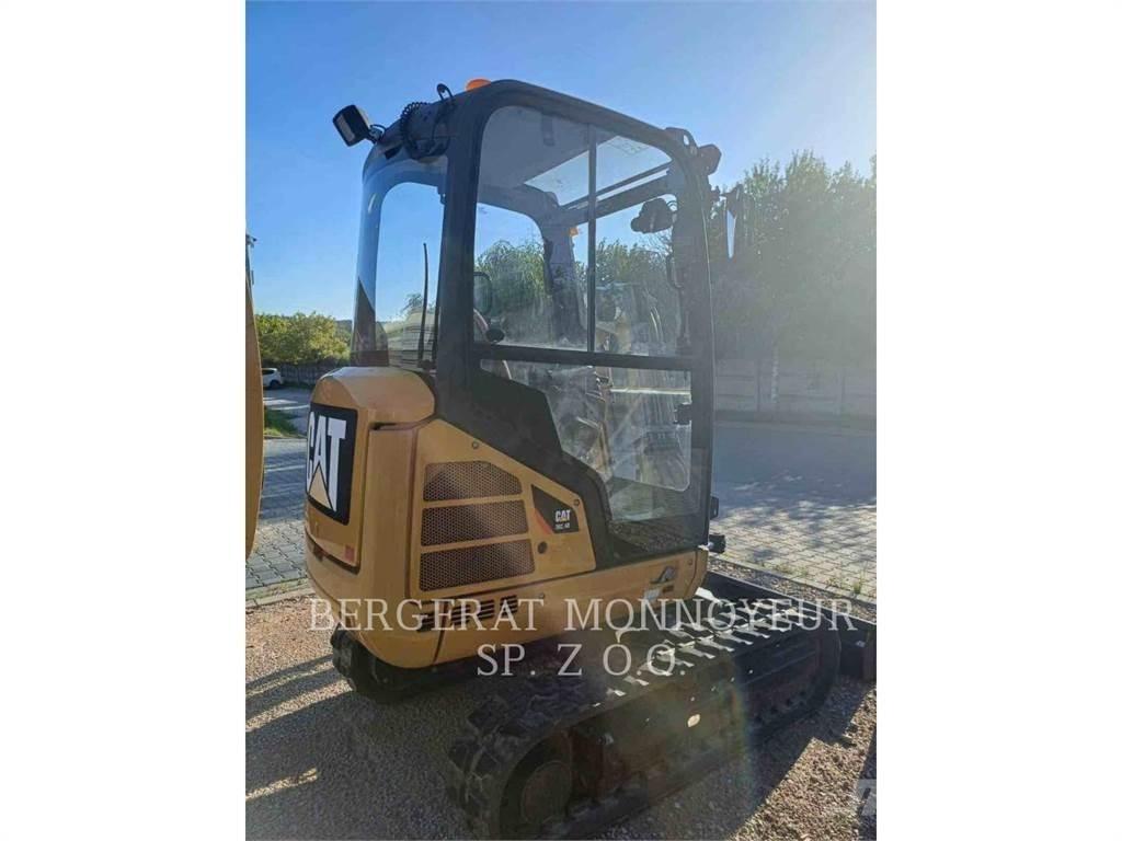 CAT 302.4D Excavadoras de cadenas