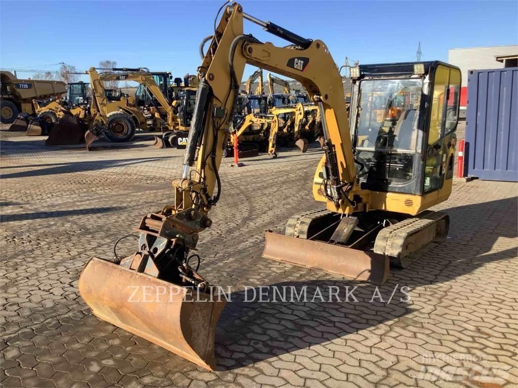CAT 302.5C Excavadoras de cadenas