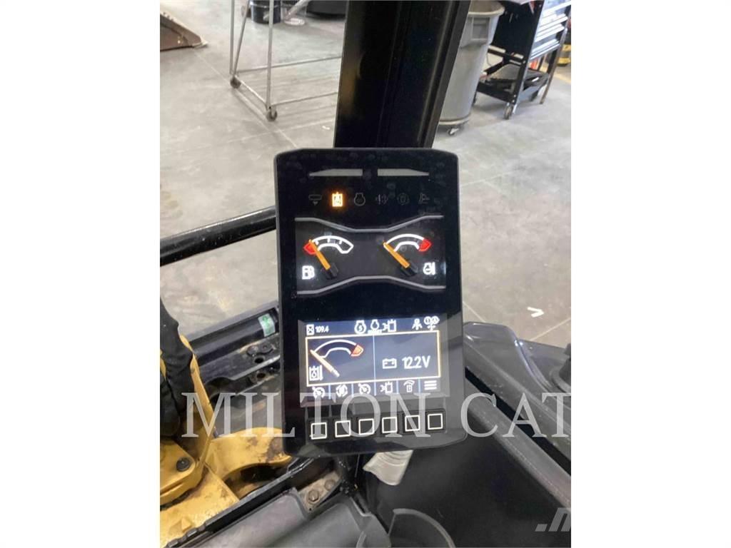 CAT 302.7 Excavadoras de cadenas