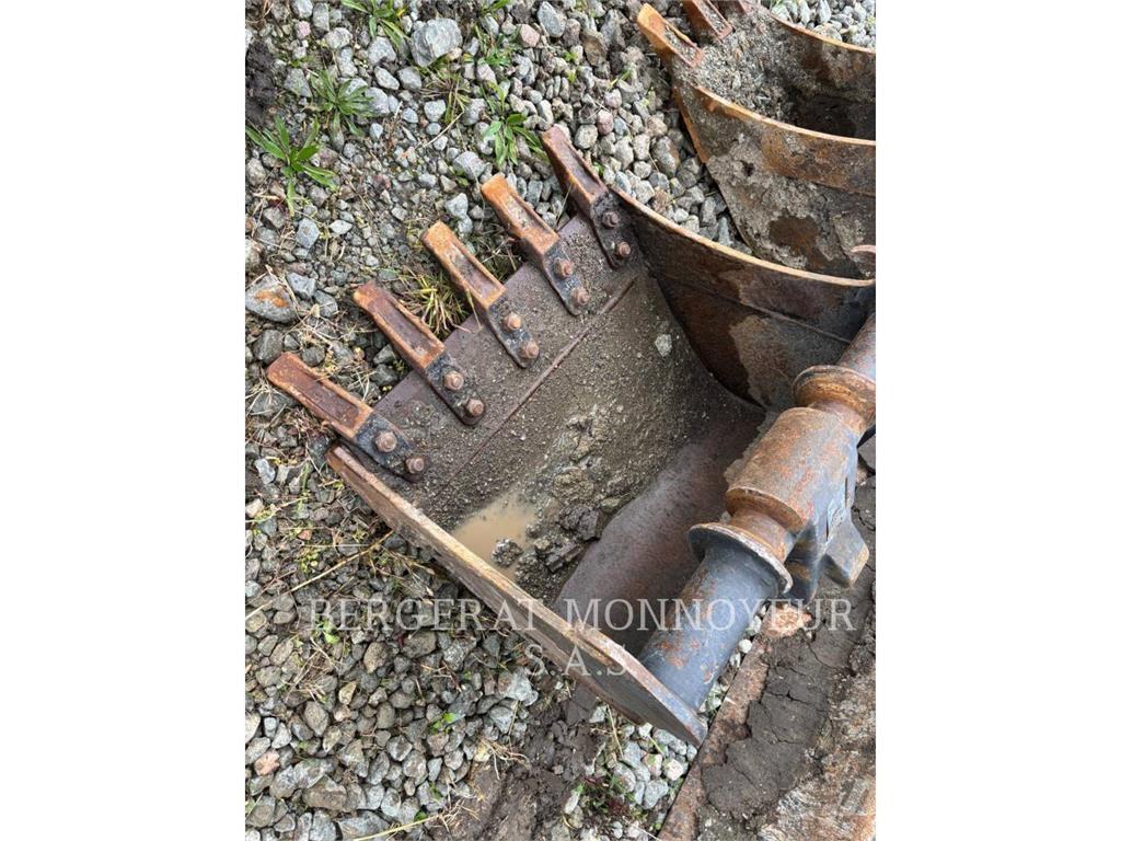 CAT 302.7 Excavadoras de cadenas