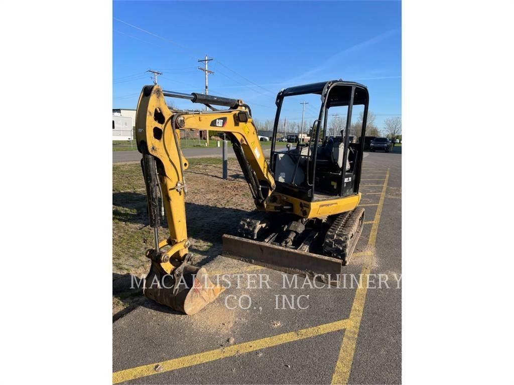 CAT 302.7DCR Excavadoras de cadenas